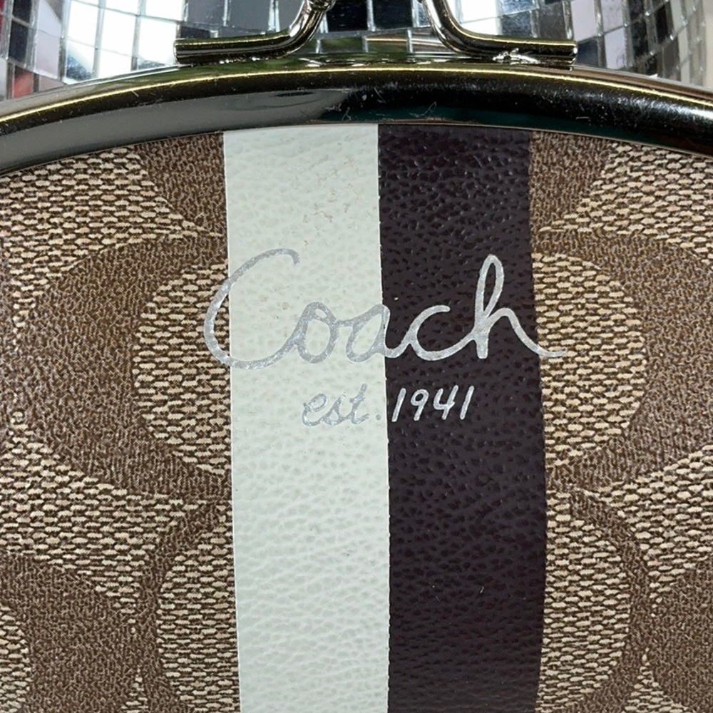 COACH SIGNATURE‎ LEGACY STRIPE KISSLOCK COIN PURSE KHAKI BROWN CANVAS HANGTAG - Picture 3 of 9